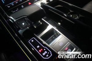 Audi A8 50 TDI 4WD 2020 года из Южной Кореи