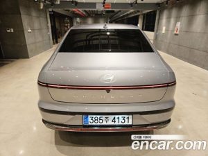Hyundai Grandeur Calligraphy 2023 года из Южной Кореи