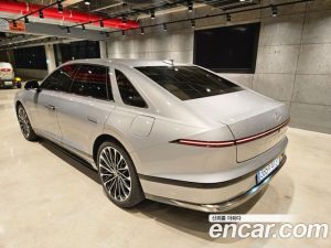 Hyundai Grandeur Calligraphy 2023 года из Южной Кореи