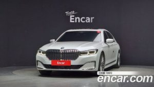 BMW 7-Series 740Li xDrive Design Pure Excellence 2021 года из Южной Кореи
