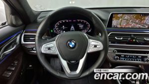 BMW 7-Series 740Li xDrive Design Pure Excellence 2021 года из Южной Кореи