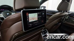 BMW 7-Series 740Li xDrive Design Pure Excellence 2021 года из Южной Кореи
