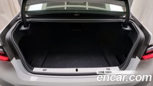 BMW 7-Series 740Li xDrive Design Pure Excellence 2021 года из Южной Кореи