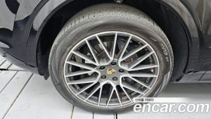 Porsche Cayenne 3.0 Coupe 2020 года из Южной Кореи