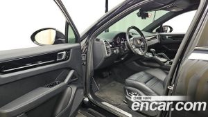 Porsche Cayenne 3.0 Coupe 2020 года из Южной Кореи