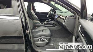 Porsche Cayenne 3.0 Coupe 2020 года из Южной Кореи