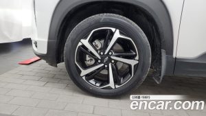 ChevroletGMDaewoo Trailblazer 1.3 Turbo 2WD 2022 года из Южной Кореи