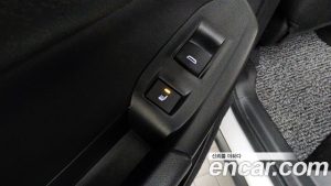 ChevroletGMDaewoo Trailblazer 1.3 Turbo 2WD 2022 года из Южной Кореи
