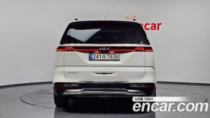 Kia Carnival Бензин 7-Seater Signature 2023 года из Южной Кореи