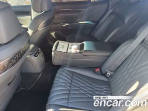 Genesis G90 Бензин 3.5 Turbo e-S/C 2WD 2023 года из Южной Кореи