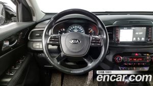Kia Sorento Дизель 2.2 2WD 2020 года из Южной Кореи