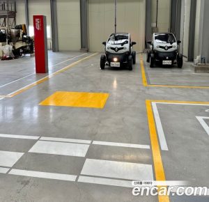 Renault-KoreaSamsung Twizy 카고(1인승+트렁크) 2020 года из Южной Кореи