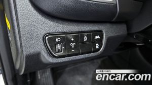 Kia Seltos Дизель 1.6 2WD 2020 года из Южной Кореи