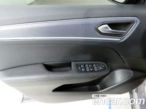 Renault-KoreaSamsung XM3 1.3 TCe RE 2020 года из Южной Кореи