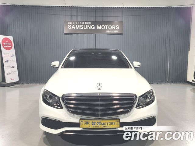 Mercedes-Benz E-Class E300 Exclusive 2019 года из Кореи