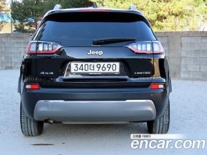 Jeep Cherokee 2.4 Limited 2WD 2020 года из Южной Кореи
