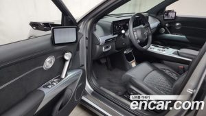 Genesis GV60 Standard AWD 2023 года из Южной Кореи