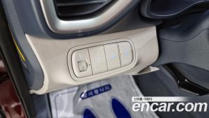 Hyundai Venue 1.6 Modern 2020 года из Южной Кореи