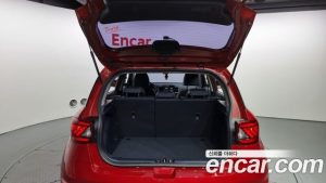 Hyundai Venue 1.6 Modern 2020 года из Южной Кореи
