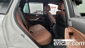 BMW X5 xDrive 40i M Sport 2024 года из Южной Кореи