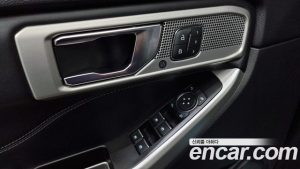 Ford Explorer 2.3 Limited 4WD 2020 года из Южной Кореи