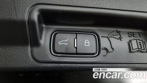 Ford Explorer 2.3 Limited 4WD 2020 года из Южной Кореи