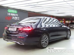Mercedes-Benz E-Class E220d 4MATIC AMG Line 2021 года из Южной Кореи