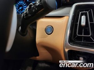 Kia Sorento HEV 1.6 2WD 2021 года из Южной Кореи