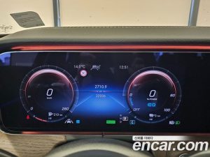 Mercedes-Benz E-Class E300e 4MATIC Exclusive 2021 года из Южной Кореи