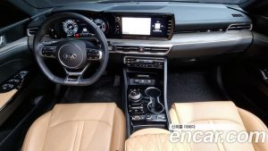 Kia K5 1.6 Turbo 2021 года из Южной Кореи