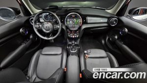 Mini Cooper 5Door HIGH 2021 года из Южной Кореи