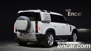 Land Rover Defender 110 D240 SE 2020 года из Южной Кореи