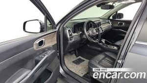 Kia Sorento Дизель 2.2 2WD 2021 года из Южной Кореи