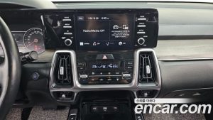 Kia Sorento Дизель 2.2 2WD 2021 года из Южной Кореи