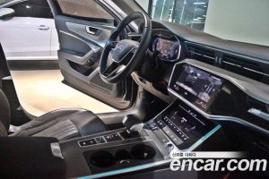 Audi A6 40 TDI 2020 года из Южной Кореи