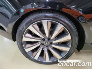 Land Rover Range Rover P530 SV LWB 2023 года из Южной Кореи
