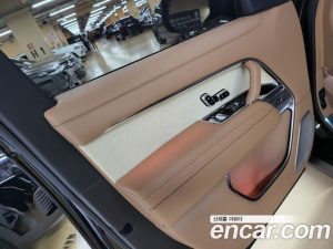 Land Rover Range Rover P530 SV LWB 2023 года из Южной Кореи