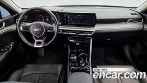 Kia K5 2.0 2020 года из Южной Кореи