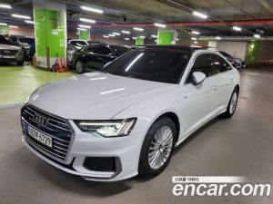 Audi A6 45 TFSI Premium 2021 года из Южной Кореи