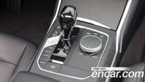 BMW 3-Series 320i Luxury 2021 года из Южной Кореи