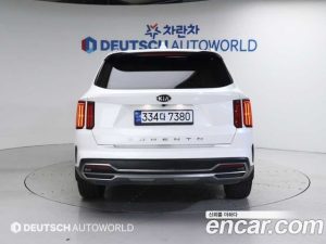 Kia Sorento Дизель 2.2 2WD 2021 года из Южной Кореи
