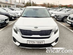 Kia Seltos Бензин 1.6 Turbo 2WD 2020 года из Южной Кореи