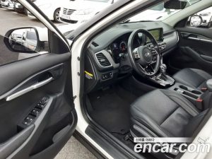 Kia Seltos Бензин 1.6 Turbo 2WD 2020 года из Южной Кореи