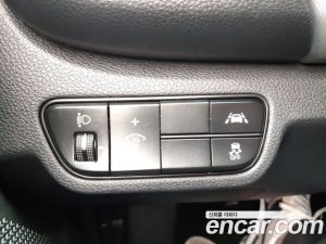 Kia Seltos Бензин 1.6 Turbo 2WD 2020 года из Южной Кореи