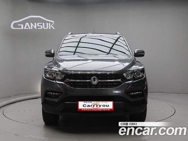 Ssangyong Rexton Дизель 2.2 2WD 2021 года из Кореи