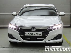 Honda Accord 2.0 HYBRID Touring 2021 года из Южной Кореи