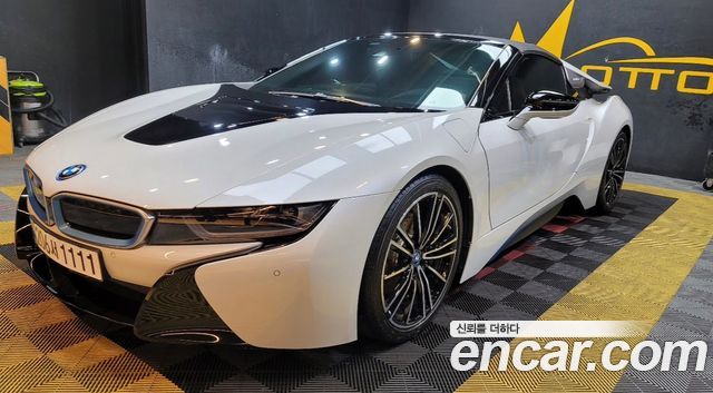 BMW i8 Roadster 2019 года из Кореи