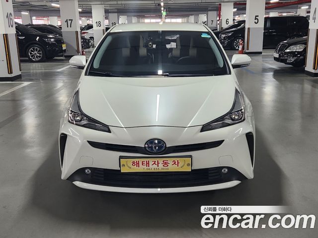 Toyota Prius 1.8 2020 года из Кореи