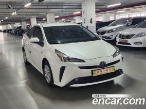 Toyota Prius 1.8 2020 года из Южной Кореи