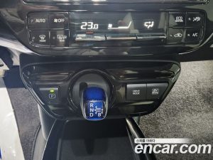 Toyota Prius 1.8 2020 года из Южной Кореи